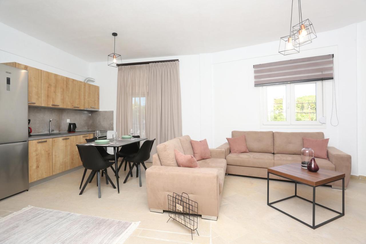 Mare Monte Luxury Apartments 2 Néa Szkióni Kültér fotó
