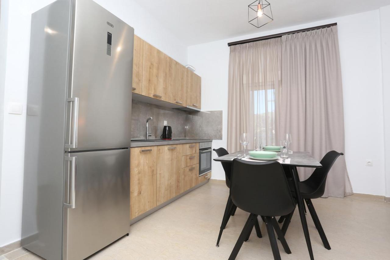 Mare Monte Luxury Apartments 2 Néa Szkióni Kültér fotó
